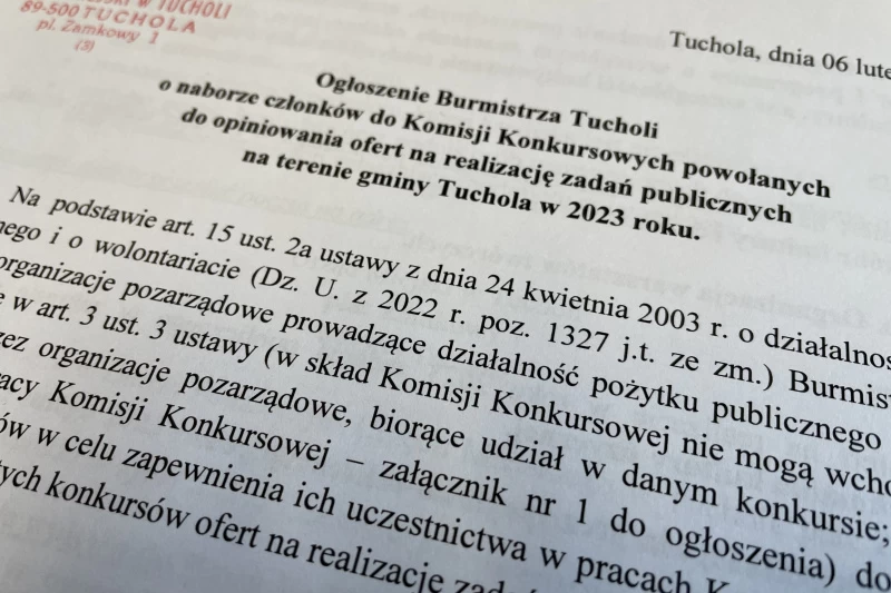 Zdjęcie dokumentu z ogłoszeniem naboru członków do komisji. Treść jest zawarta w artykule